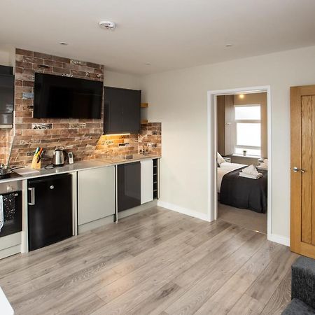 Bright And Luxurious Flat In The Heart Of Reading Apartment Екстериор снимка