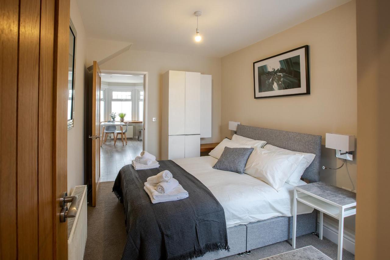 Bright And Luxurious Flat In The Heart Of Reading Apartment Екстериор снимка